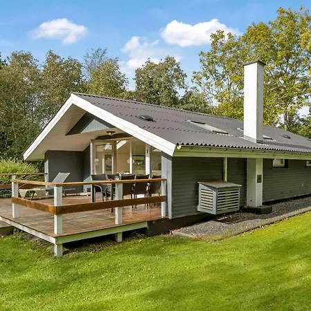 Dimo - 30km From The Sea By Interhome Holiday home